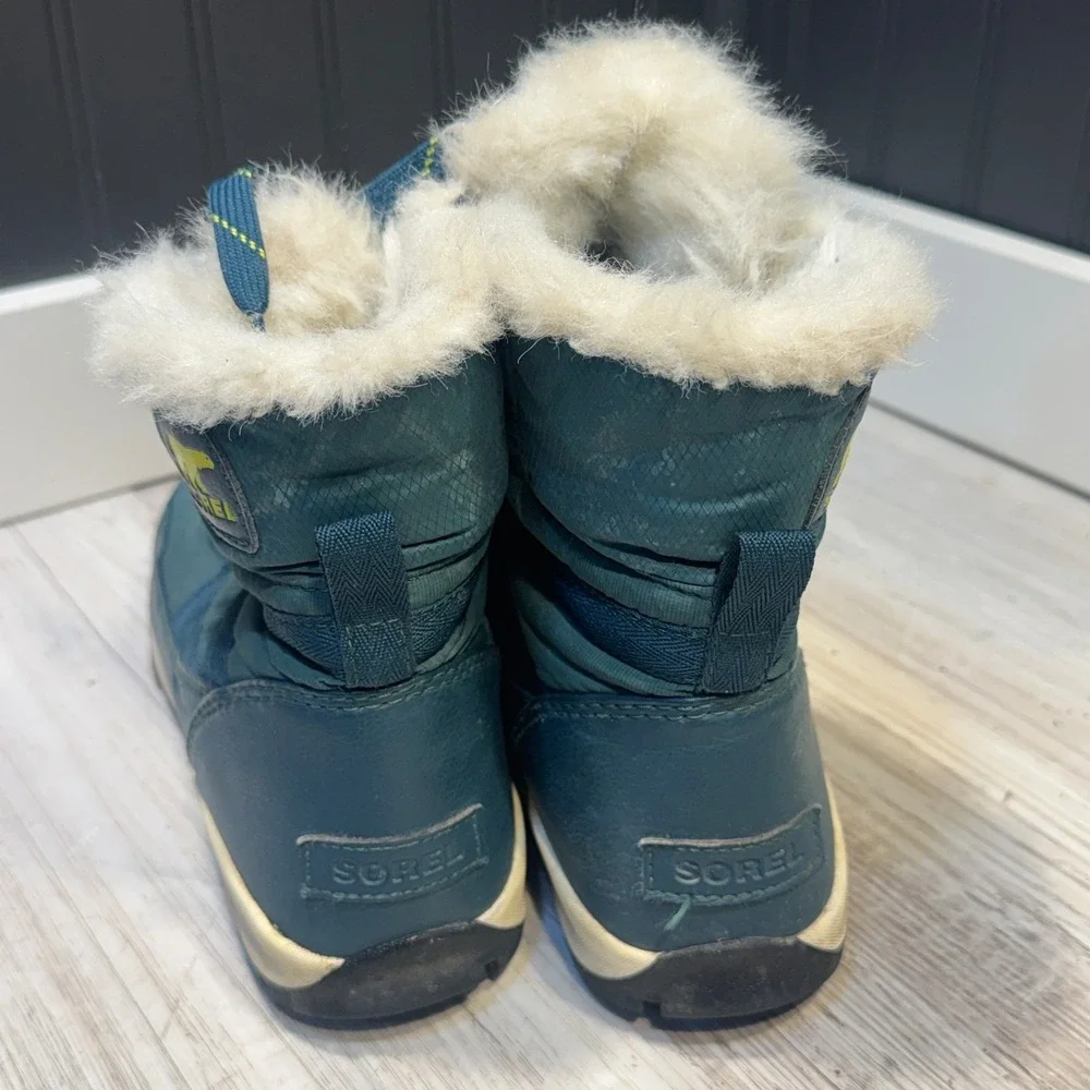 Sorel Womens Boots Size 8 Whitney‎ Green Fur Waterproof Winter NL2776-375